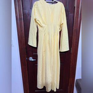 Elegant Yellow Dress